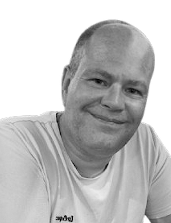Михаил Шмаров — автор курса DevSecOps